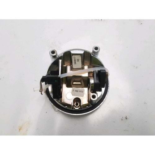 BMW E87 BAGAJ KİLİT AÇMA BUTONU 51247207933