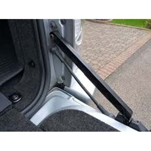 STEPNE BRAKETİ RANGE ROVER VOGUE 2002 2009 EPX000030